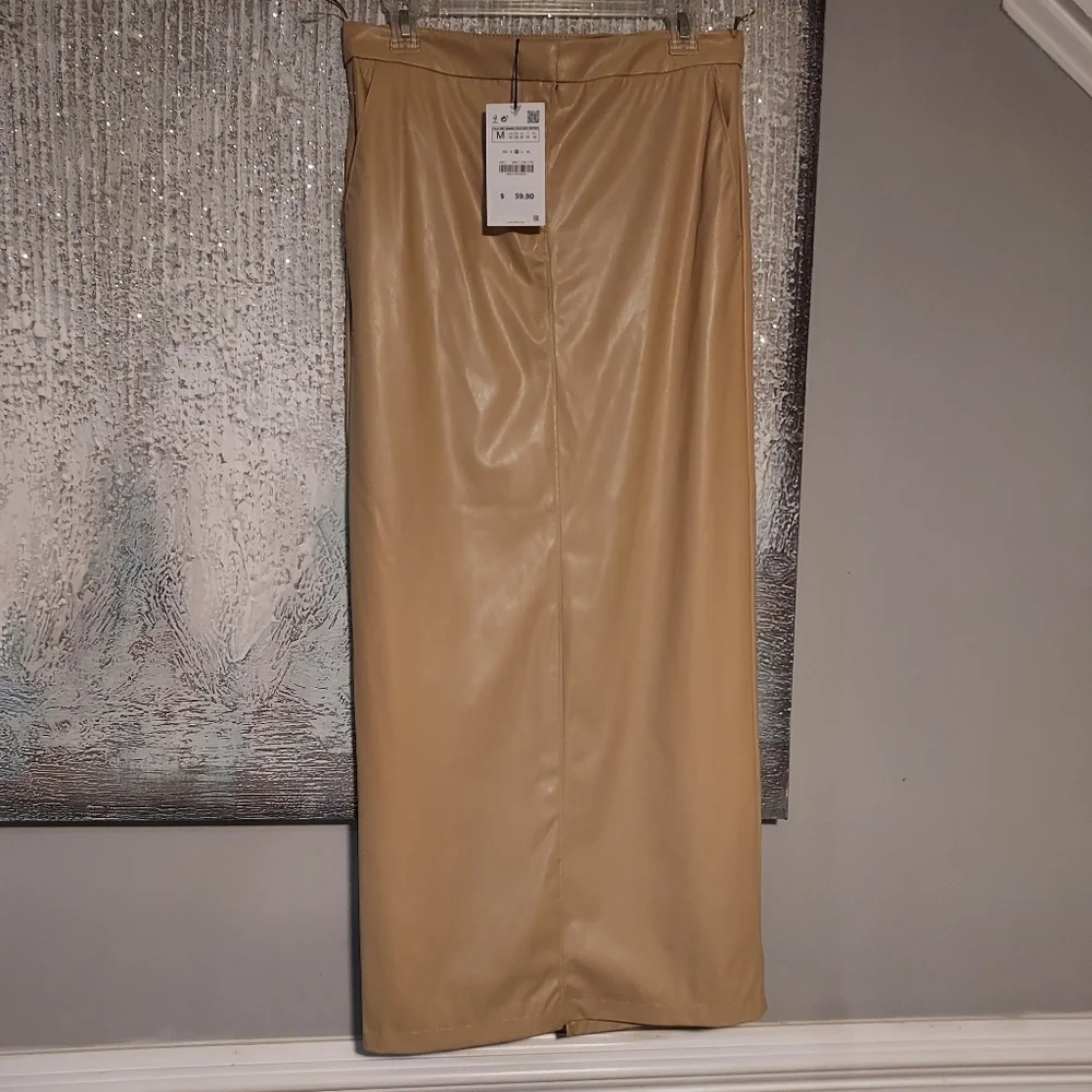 ZARA Faux leather midi skirt - Picture 6 of 9